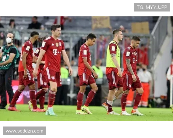 法兰克福战术解析:近期攻防体系与中场组织走势清晰 法兰克福战术解析:近期攻防体系与中场组织走势清晰