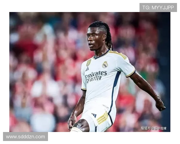 卡马文加防守覆盖面